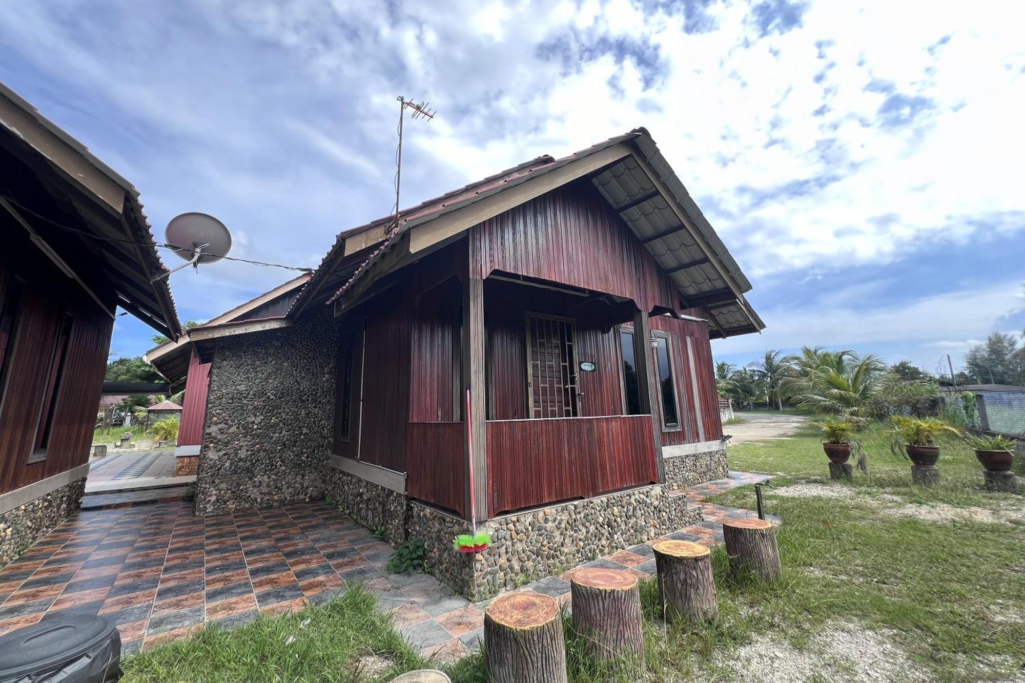 Nurbayu Chalet, Kemaman Kuantan Luaran gambar