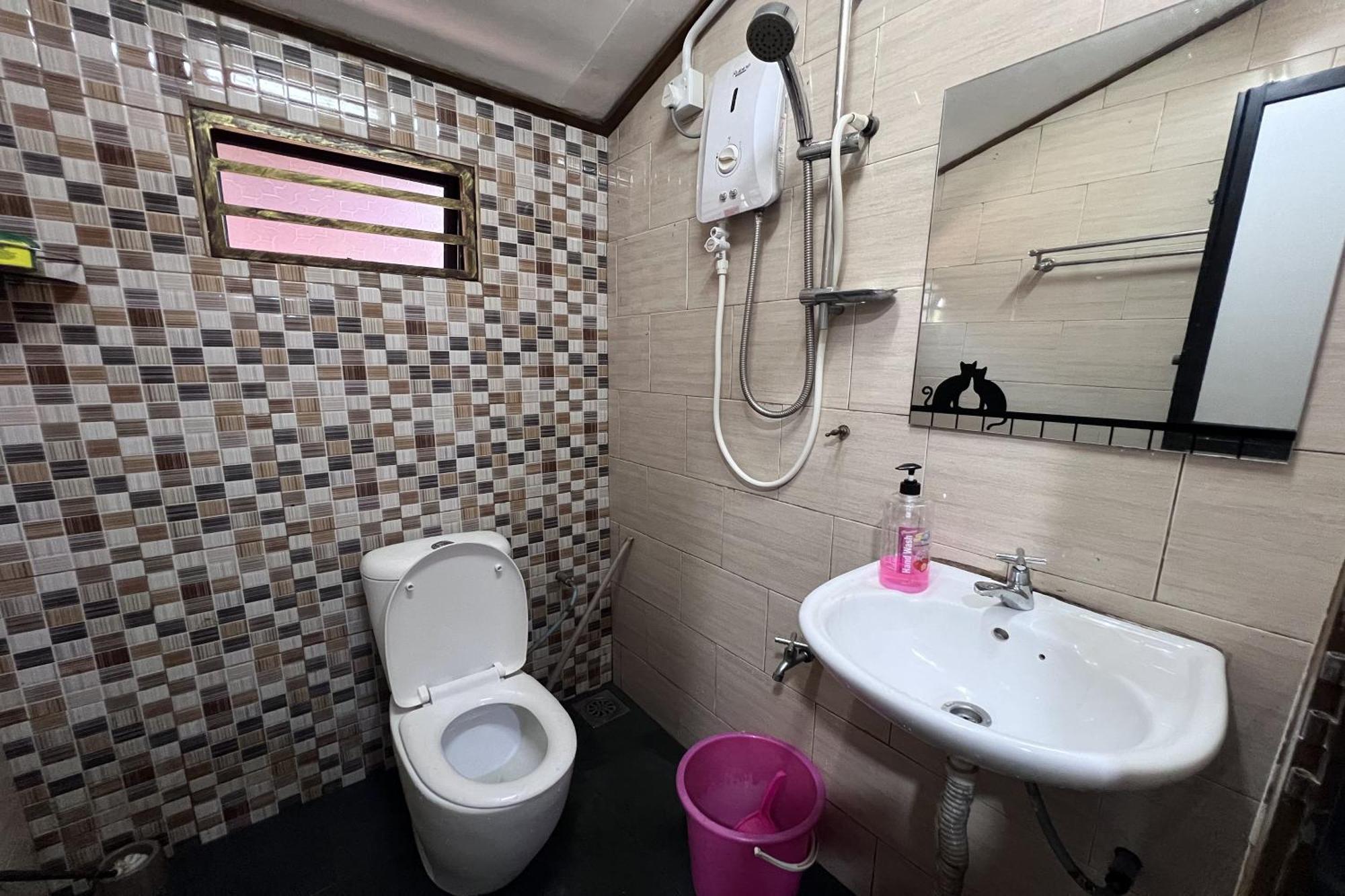 Nurbayu Chalet, Kemaman Kuantan Luaran gambar