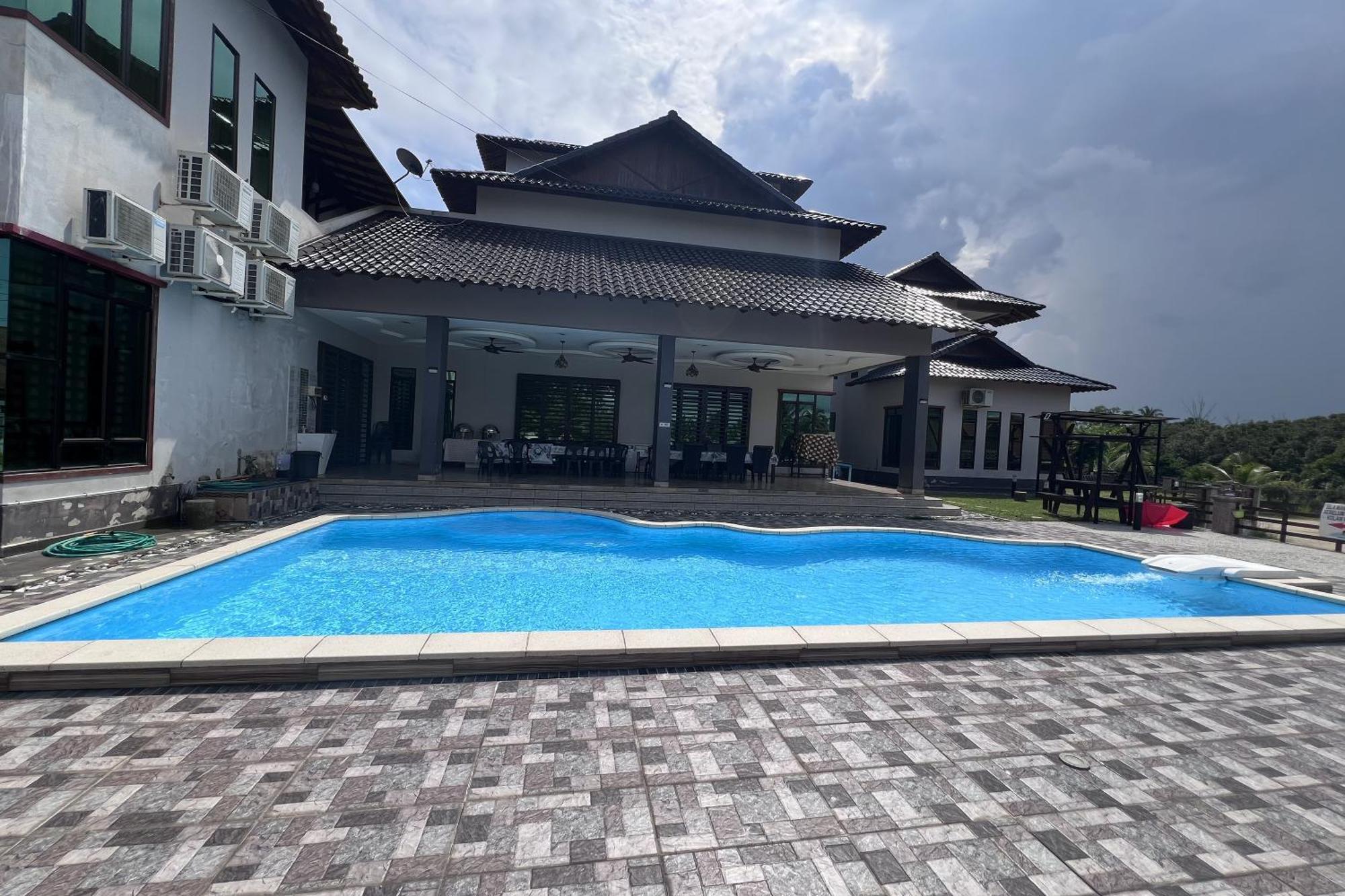 Nurbayu Chalet, Kemaman Kuantan Luaran gambar