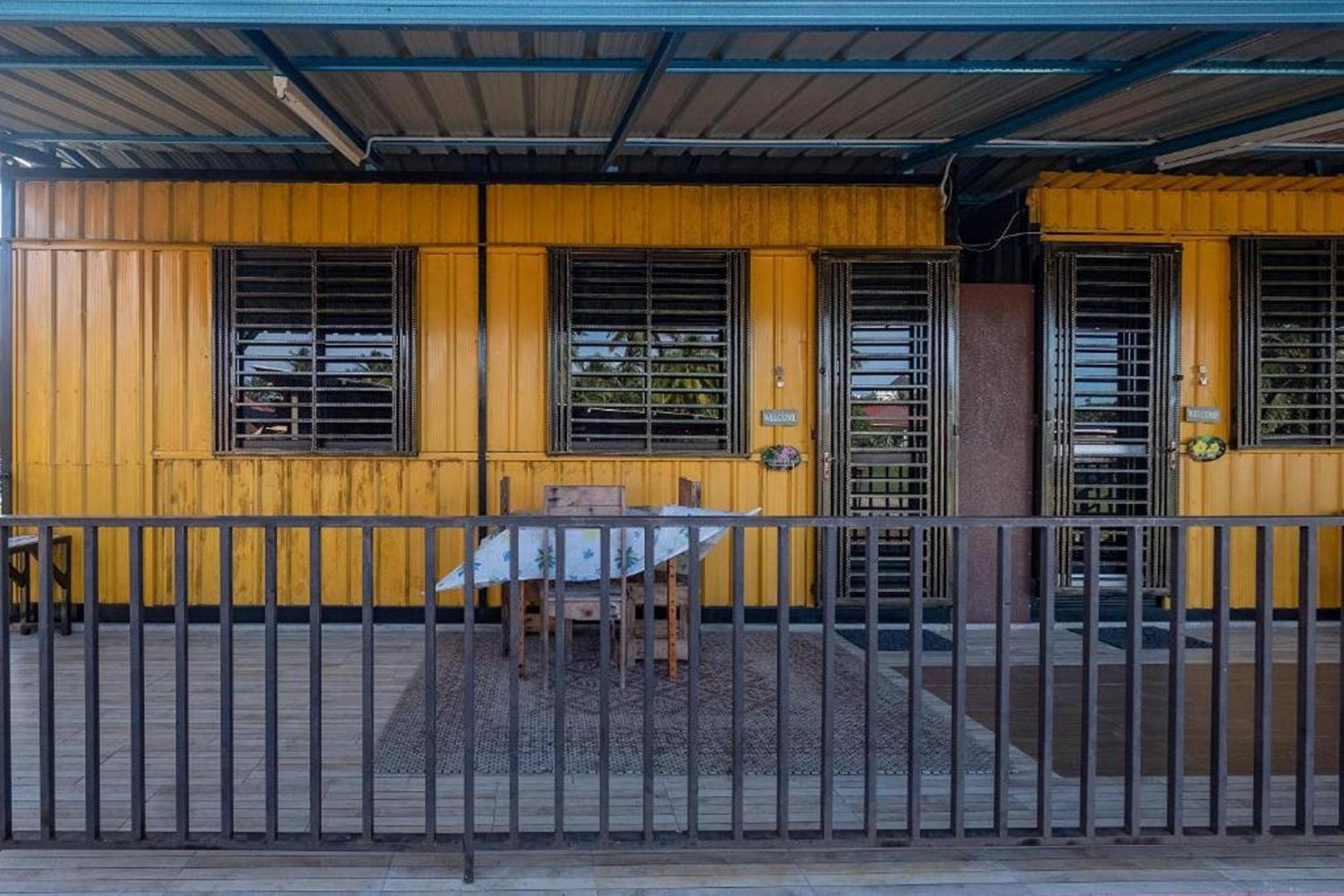 Nurbayu Chalet, Kemaman Kuantan Luaran gambar